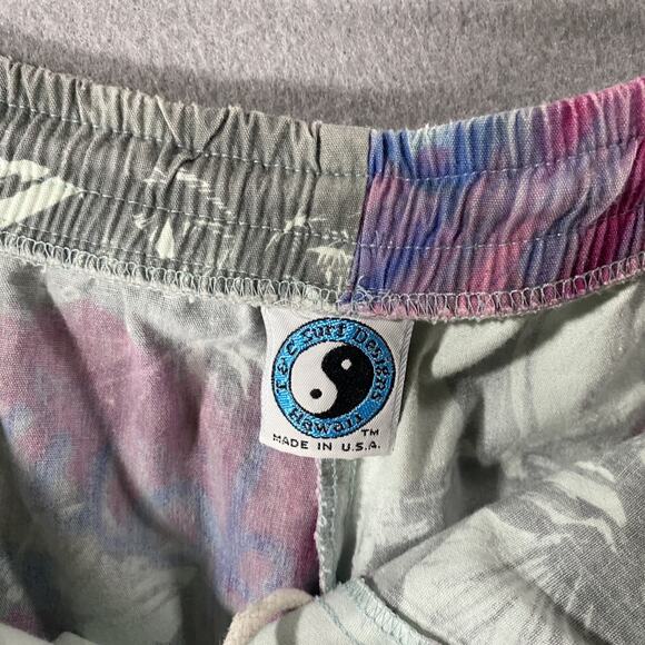 Vintage T&C Surf Designs Hawaii Floral Shorts Trunks USA Made Size L/XL - Picture 6 of 6